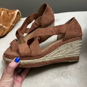 Size 10 Never Worn BAMBOO wedges